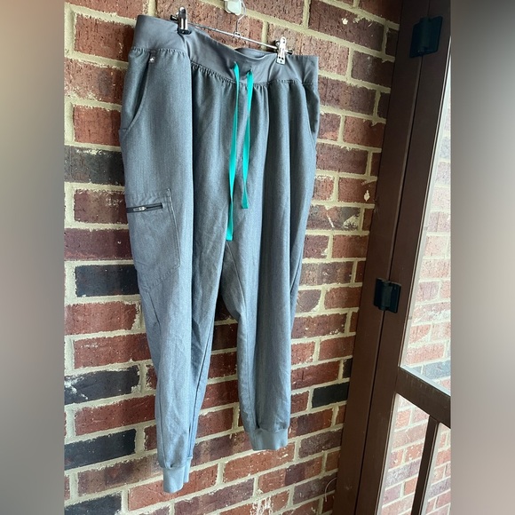 Figs Zamora Gray/Teal Scrub Joggers Size 3X - Picture 3 of 11